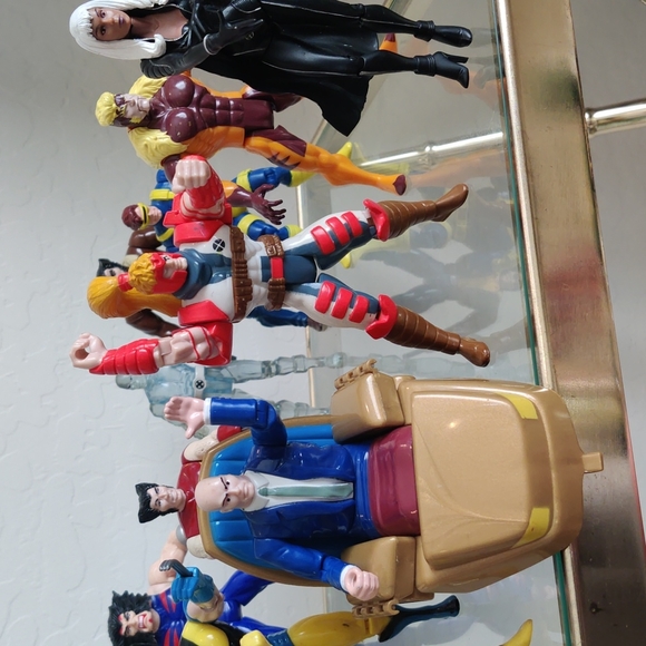 XMen Action Figures 1990s - Picture 3 of 4